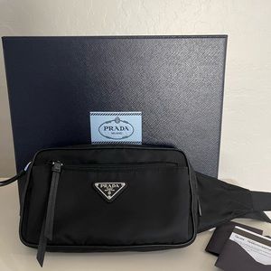 Nylon and leather belt bag